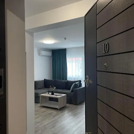Comfort & Luxury Pnmresidence Apartment