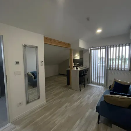Apartment Comfort & Luxury Pnmresidence *