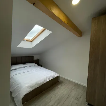 Comfort & Luxury Pnmresidence Apartment