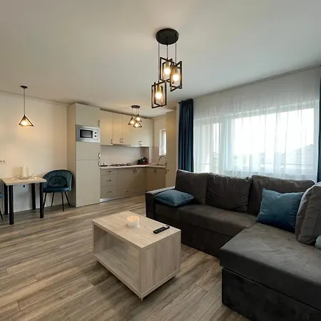 Comfort & Luxury Pnmresidence Apartment